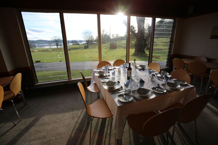 Dining 49 of 72