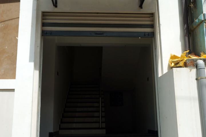 Hotel 2 of 49