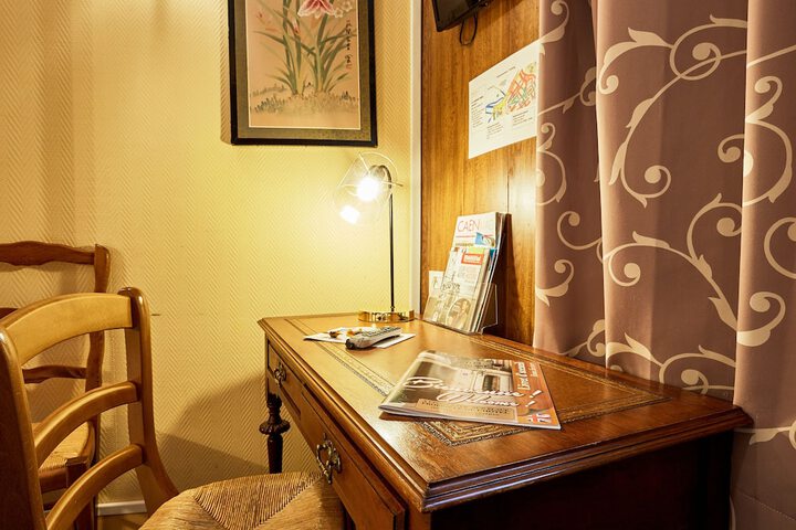 Room 48 of 63