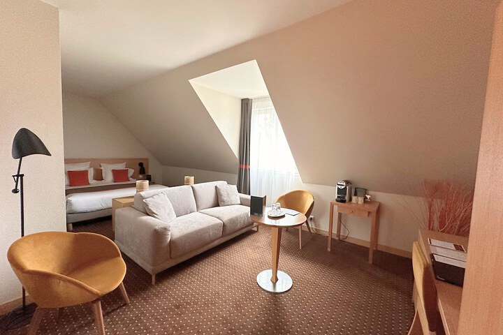 Room 13 of 60