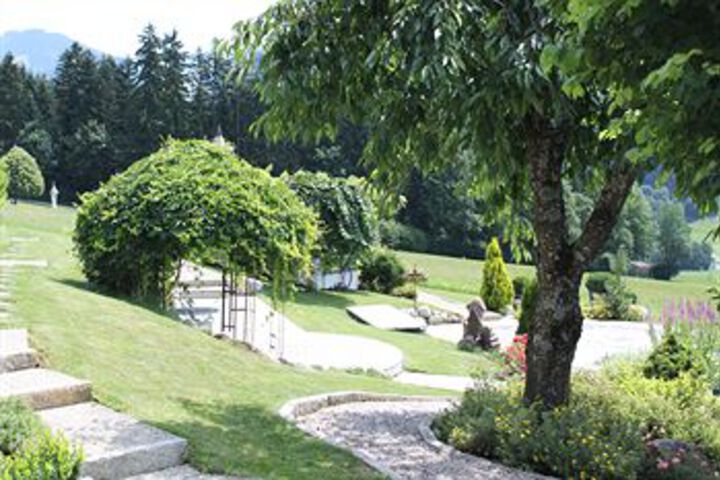 Hotel Exterior 22 of 115