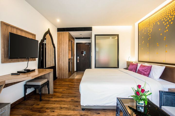 Room 28 of 109