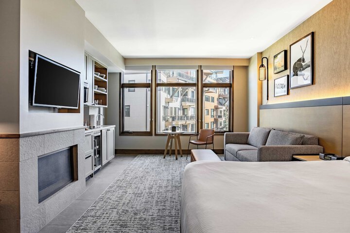 Eagle River by Avantstay Located in the Westin in Avon, CO