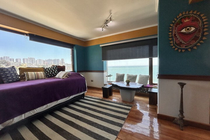 Room 26 of 180