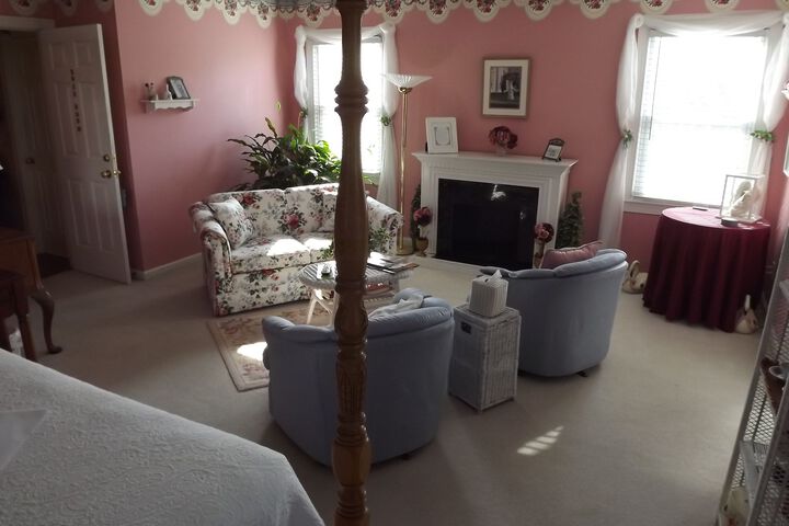 Room 16 of 17
