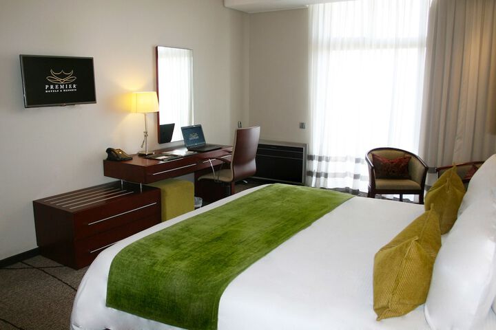 Room 12 of 137