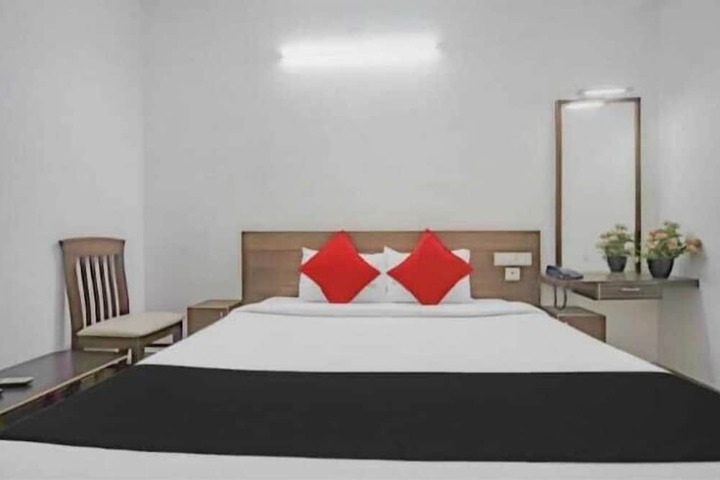 Room 10 of 22