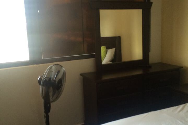 Room 3 of 17