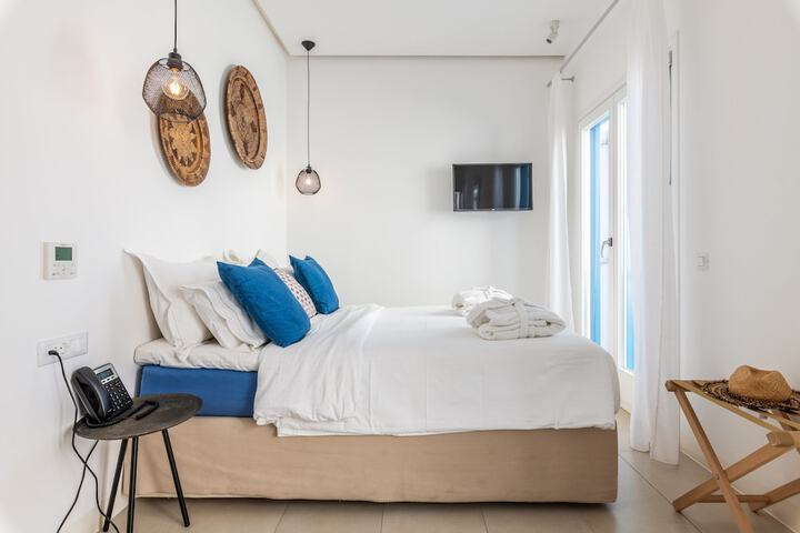 Room 14 of 44