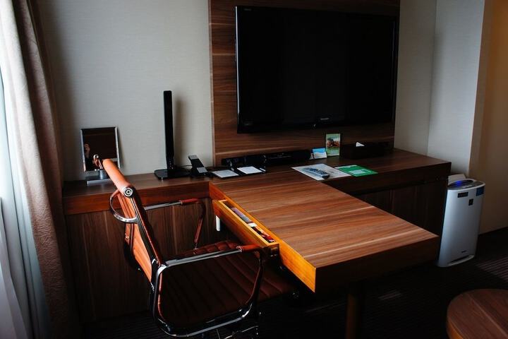 Room 15 of 52
