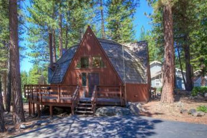 Image of Incredible 4 Br Dome Sleeps 11 People 4 Br Home by RedAwning