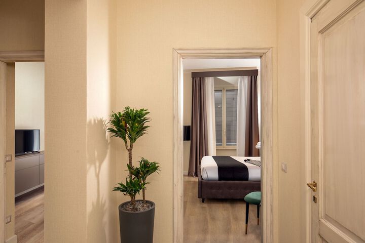 Room 166 of 289