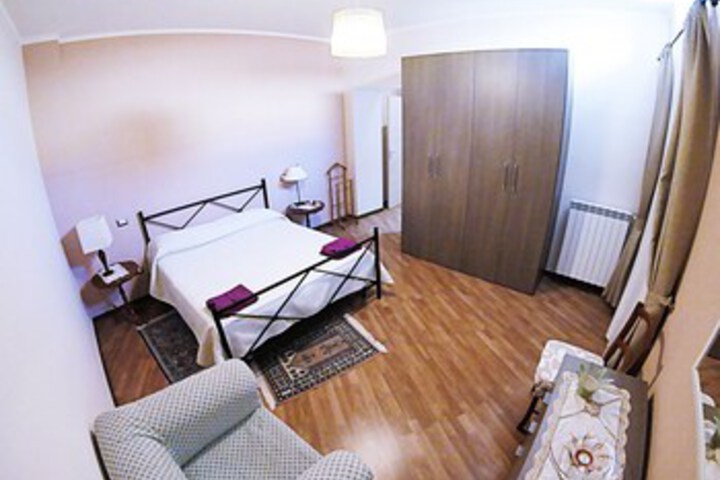 Room 20 of 31