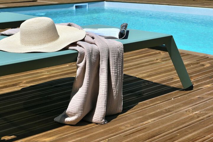 Pool 16 of 26