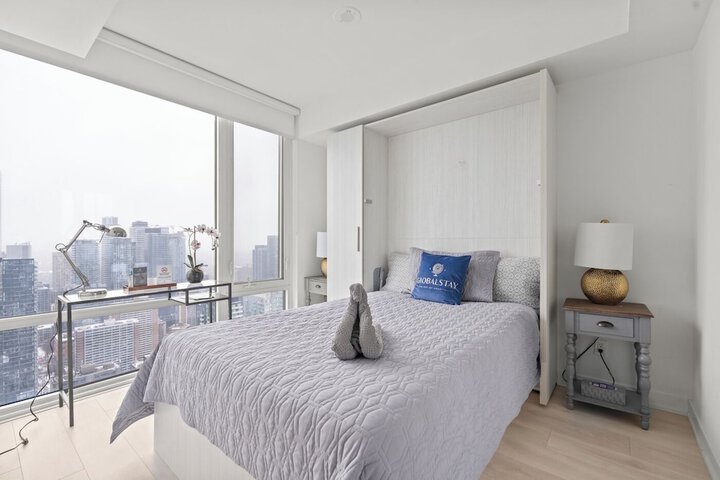 Room 2 of 51
