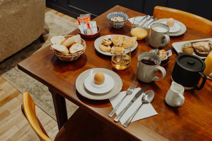 Breakfast/Coffee Service 26 of 31