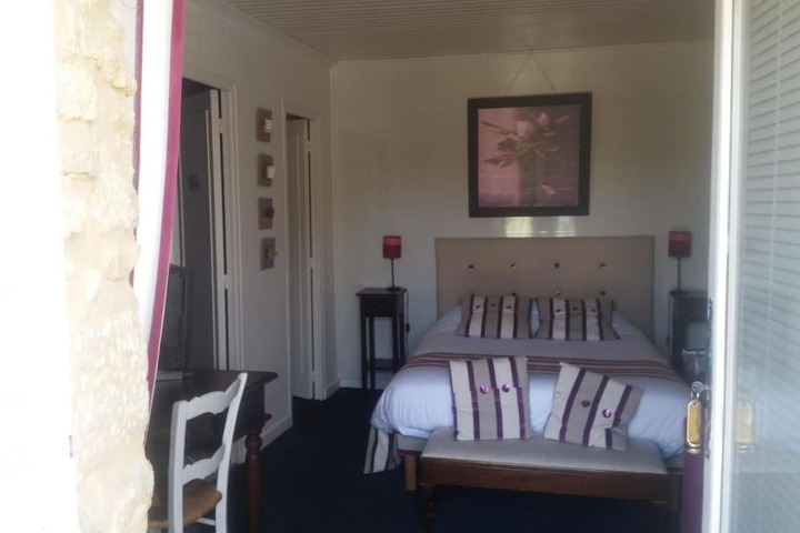 Room 7 of 62