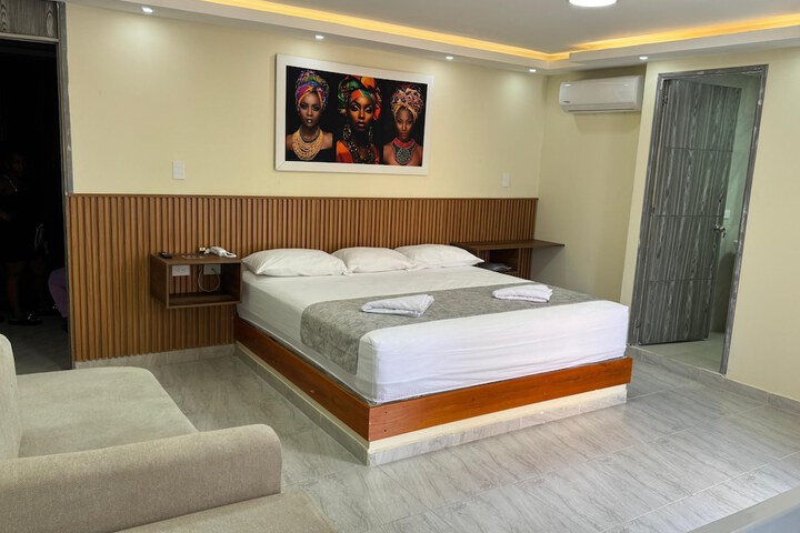 HOTEL MAGISTRAL SUITER