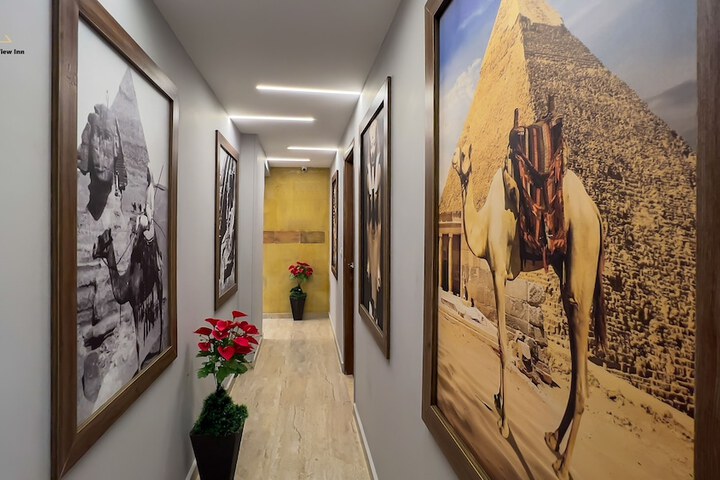 Hotel 70 of 80