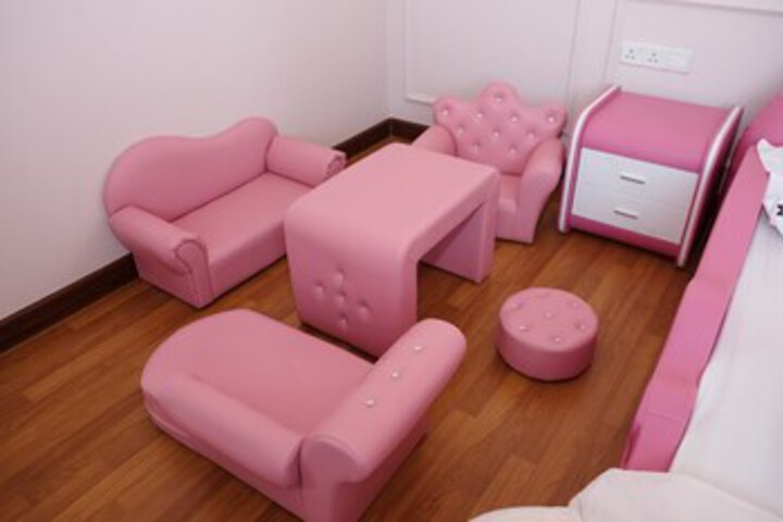 Room 6 of 24
