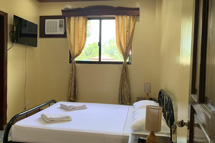Room 16 of 47