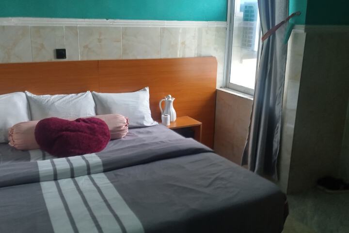 Room 16 of 23