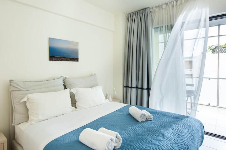 Room 27 of 125