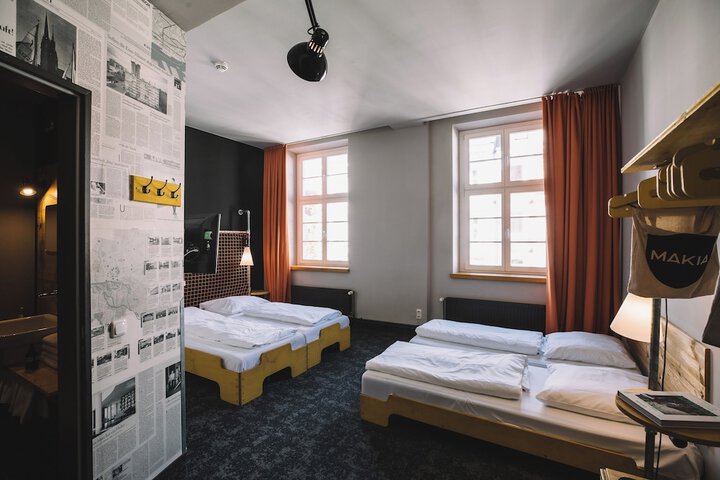 Room 30 of 75