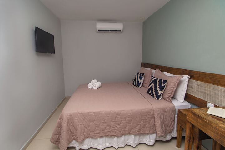 Room 44 of 116