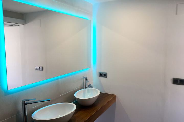 Bath Photo