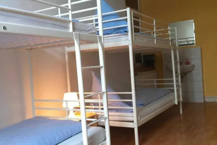 guest_rooms