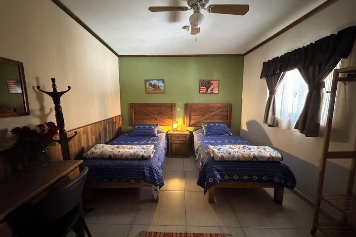 Room 26 of 99