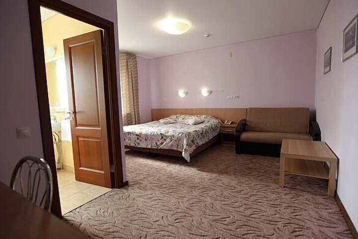 Room 49 of 93