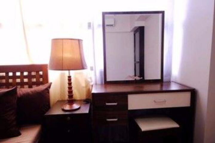 Room 83 of 127