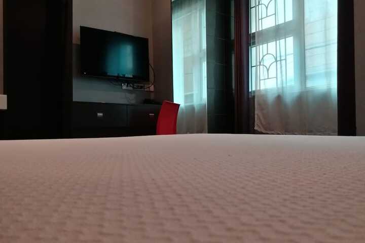 Room 36 of 91
