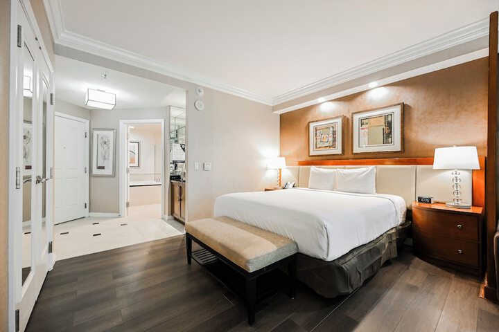 Room 47 of 438