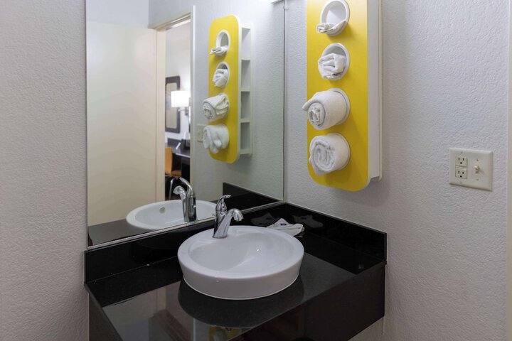 Bathroom Interior Photo