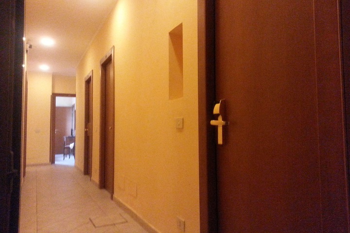 Ballroom/Hall 54 of 72