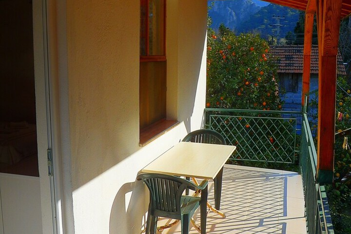 Terrace/Patio 27 of 36