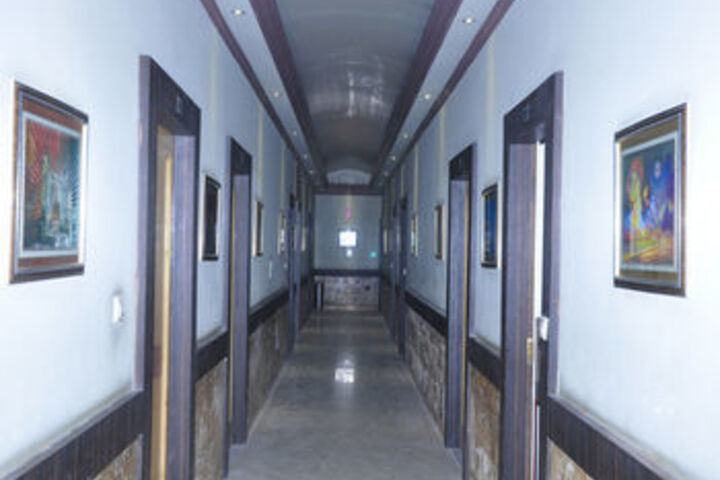 Ballroom/Hall 20 of 28