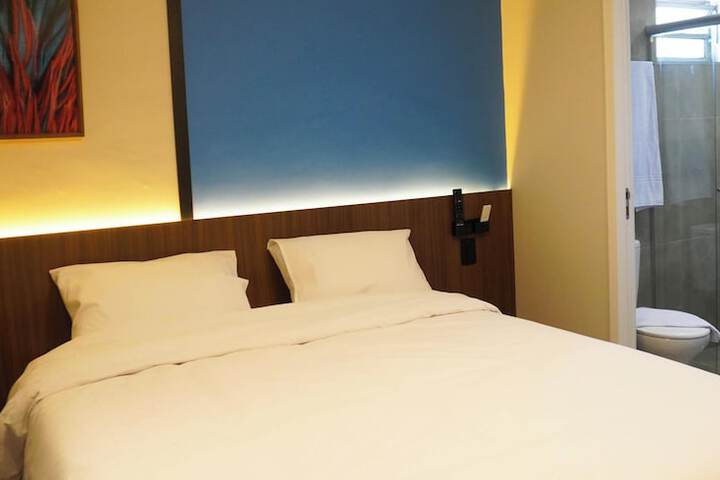 Room 5 of 57