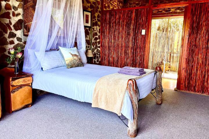 Room 2 of 13