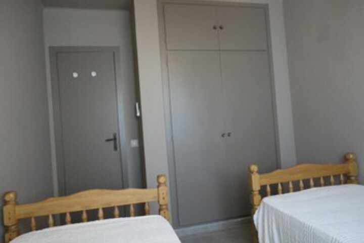 Room 14 of 14