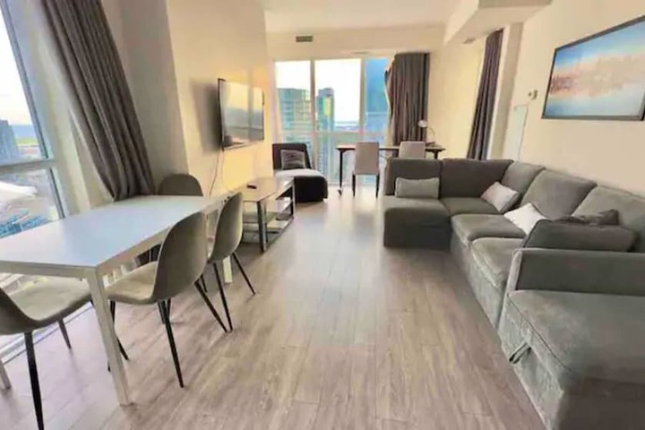 Room 35 of 78