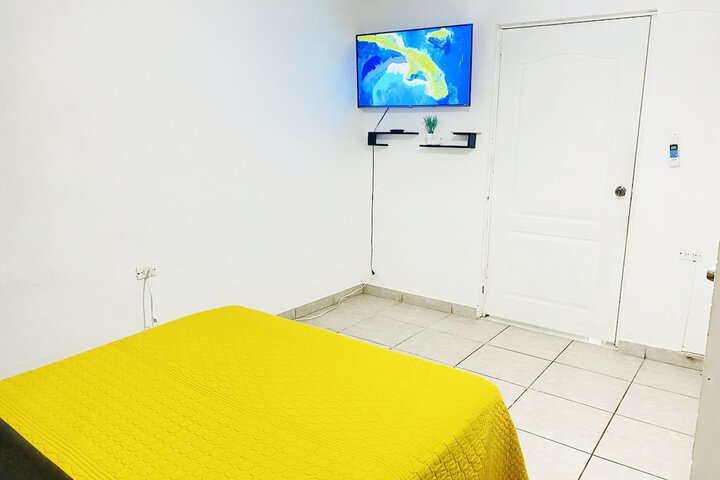 Room 2 of 103