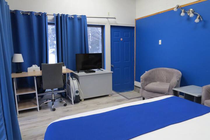 Room 35 of 167