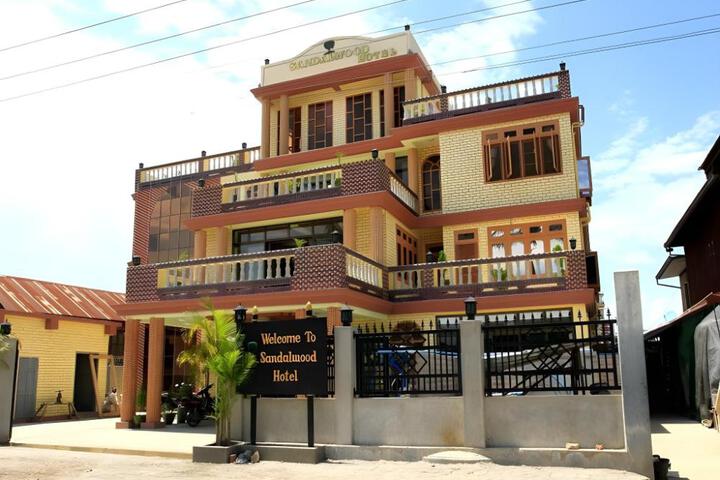 Sandalwood Hotel