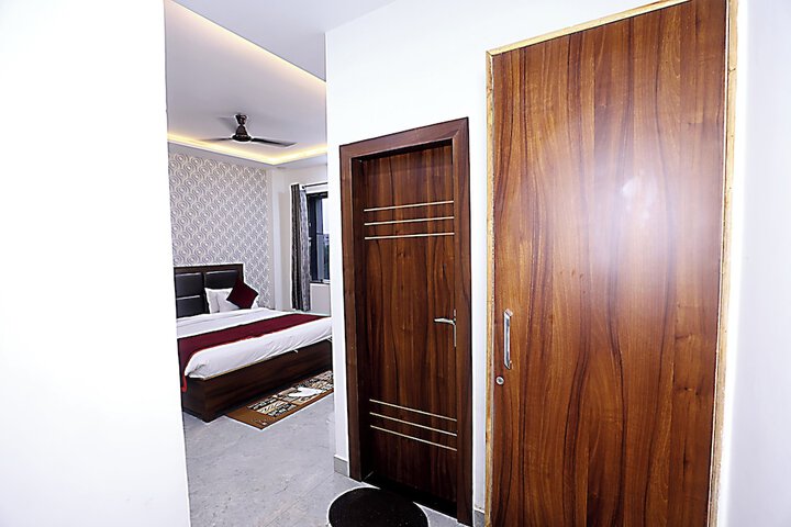 Room 13 of 47