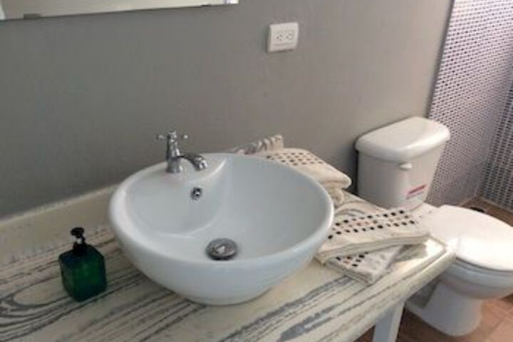 Room 2 of 21