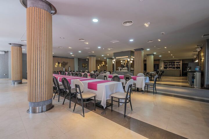 Hotel Interior 92 of 97